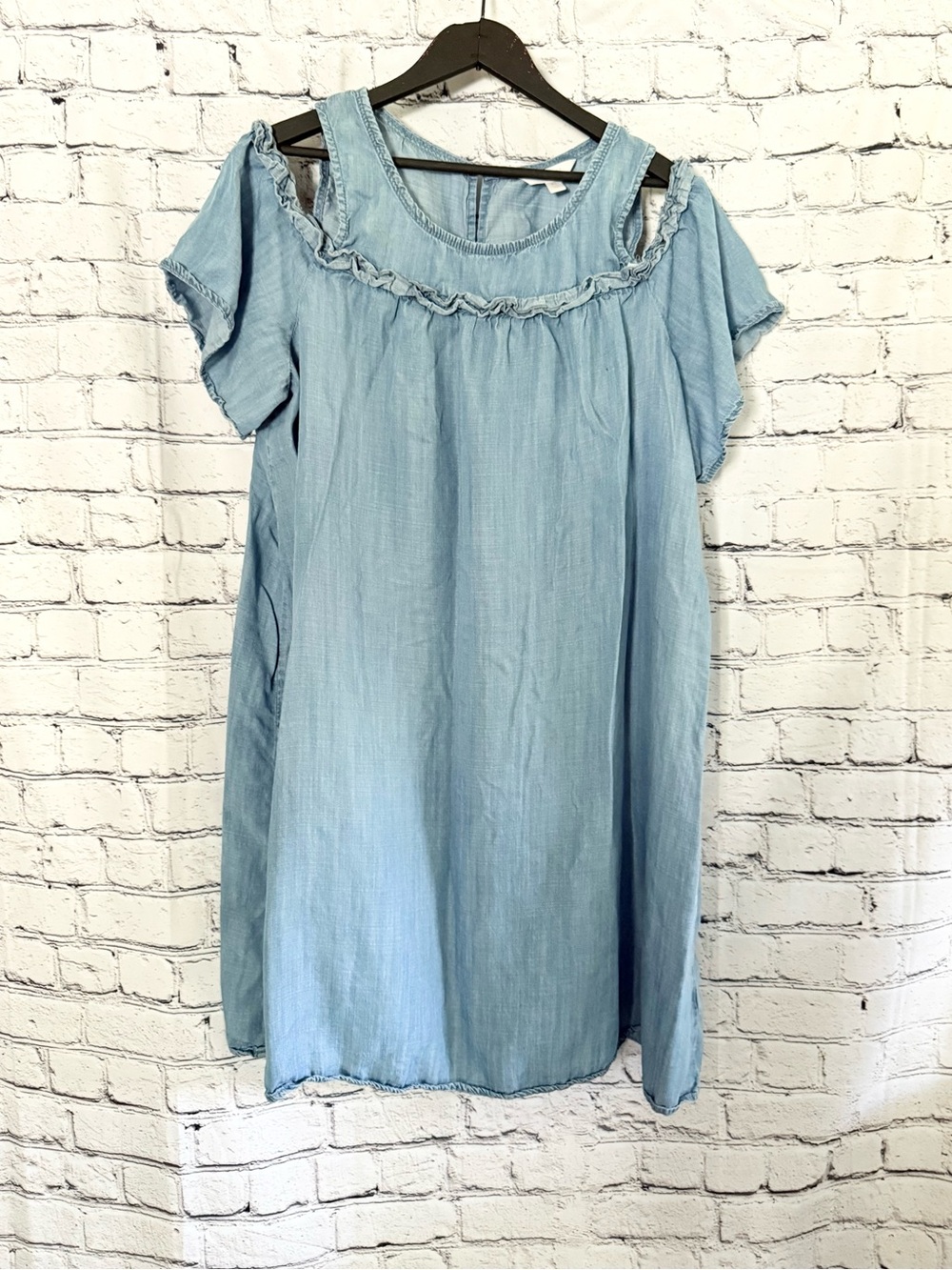 LC LAUREN CONRAD.  denim color off shoulder dress. Size XL